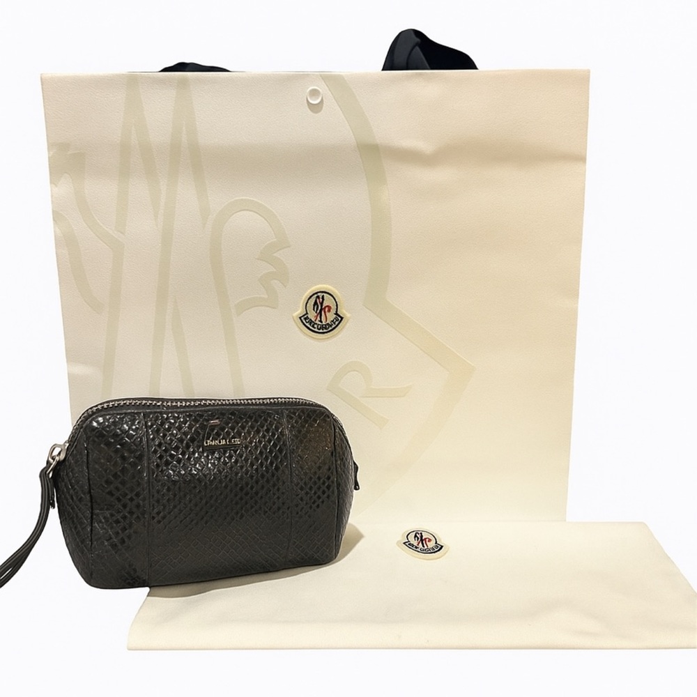 Moncler Black Embossed Leather Beauty Case Makeup Pouch Made in Italy - Picture 2 of 10